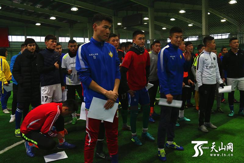 新疆天山雪豹足球俱乐部试训,天山雪豹足球俱乐部名单2020