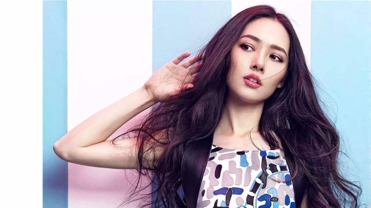 扒一扒明星化妆包,明星的化妆包大揭秘