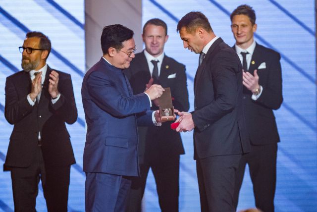 上海华信陈秋途,华信陈秋途去哪儿了