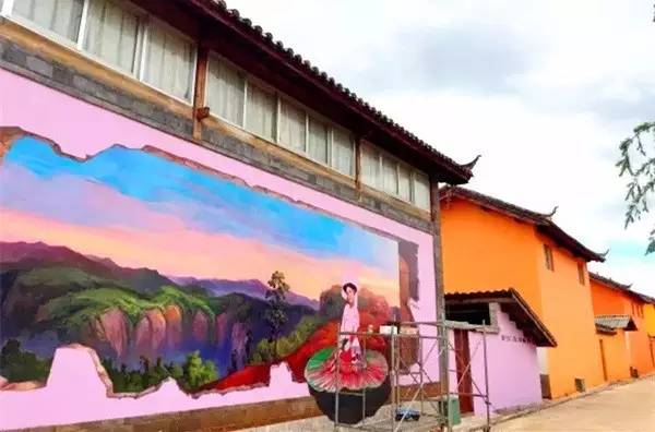 丽江惊现国内第一个彩色村！美的太不像话，像童话！