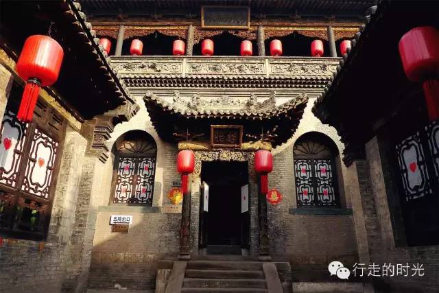 女子每天吃香蕉皮,坚持了一个月,结果...../包头人自己的“迪斯尼”——包头乐园:百万现金回馈粉丝,你来玩我买单!