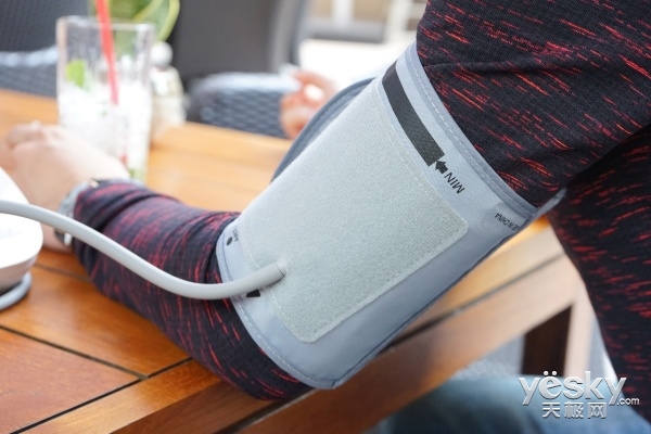 欧姆龙血压计u726j测评,欧姆龙血压计u726j和u31哪个好