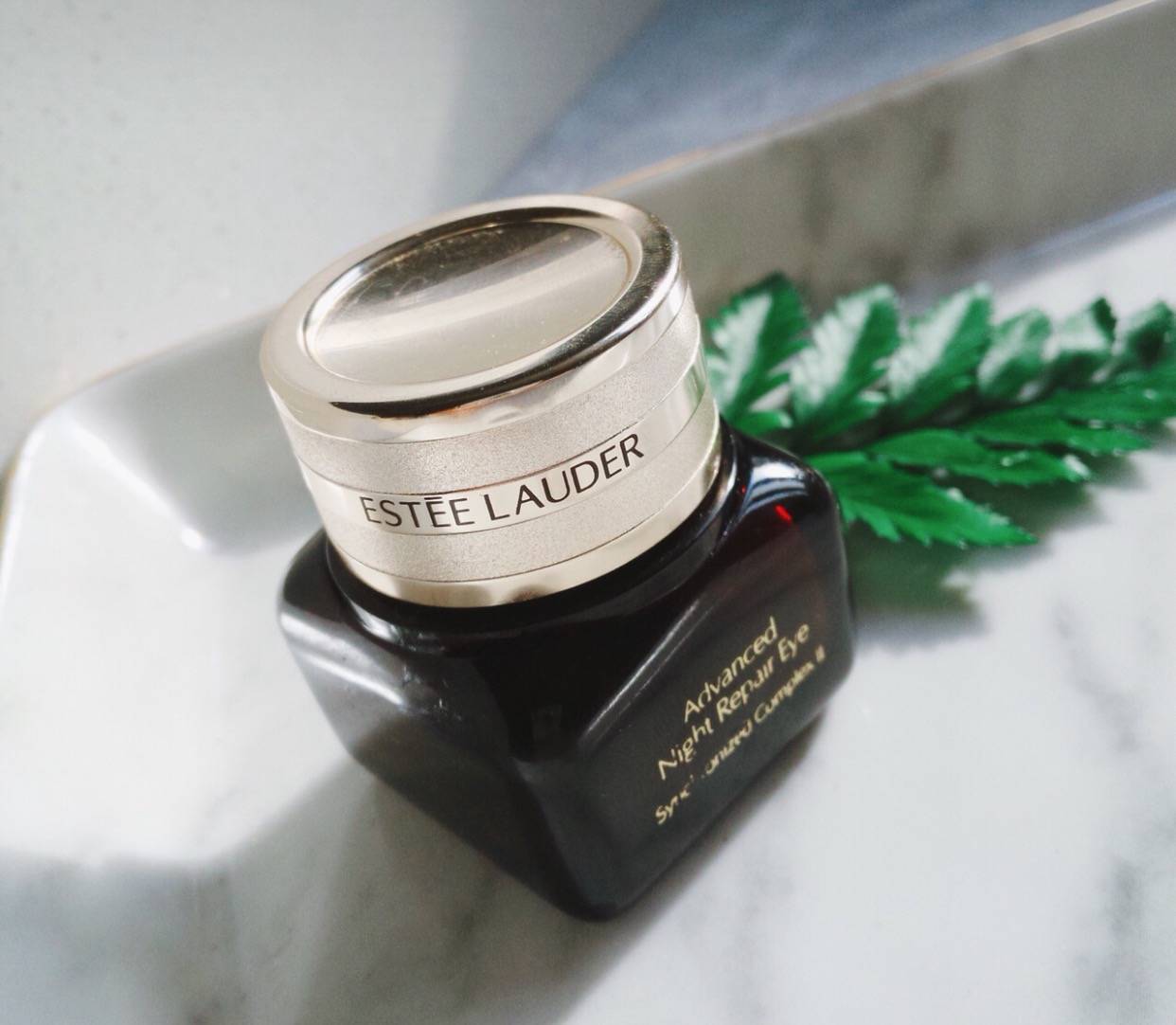 推荐一套抗衰好用的水乳霜,保湿眼霜推荐排行榜第一名