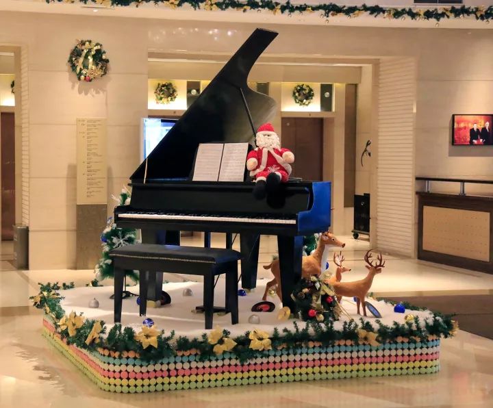 索菲特圣诞,索菲特圣诞节