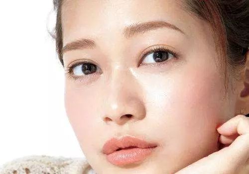 推荐一套抗衰好用的水乳霜,保湿眼霜推荐排行榜第一名