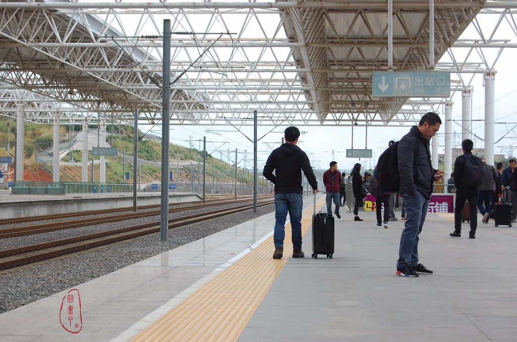 lowa登山鞋mk2测评,lowa登山鞋zephyr