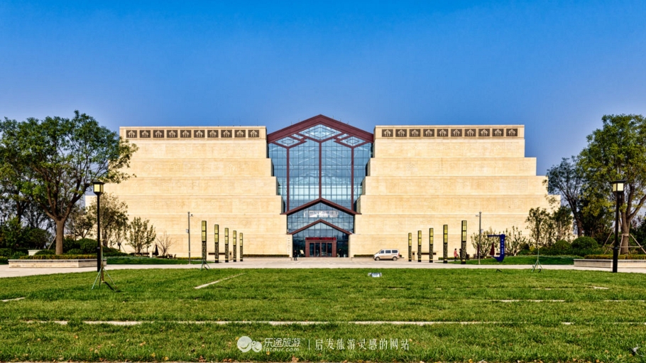 琉璃、课本、足球，博物馆也能玩嗨