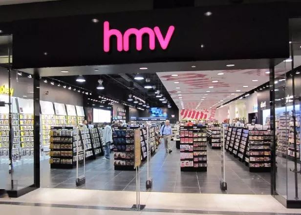 圣诞季英国黑胶销量或超百万:超市也开黑胶专柜