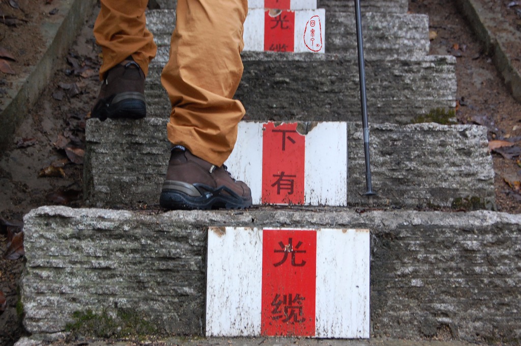 lowa登山鞋mk2测评,lowa登山鞋zephyr