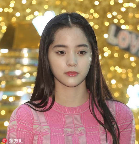 热巴的造型和范冰冰相似,热巴范冰冰复古港风