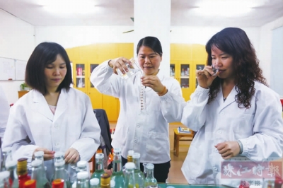 舌尖上的啤酒品酒师,酱香白酒品酒师舌尖上的艺术家