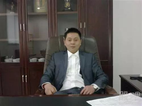 佛山天价罚单是怎么回事,佛山无影脚被处罚