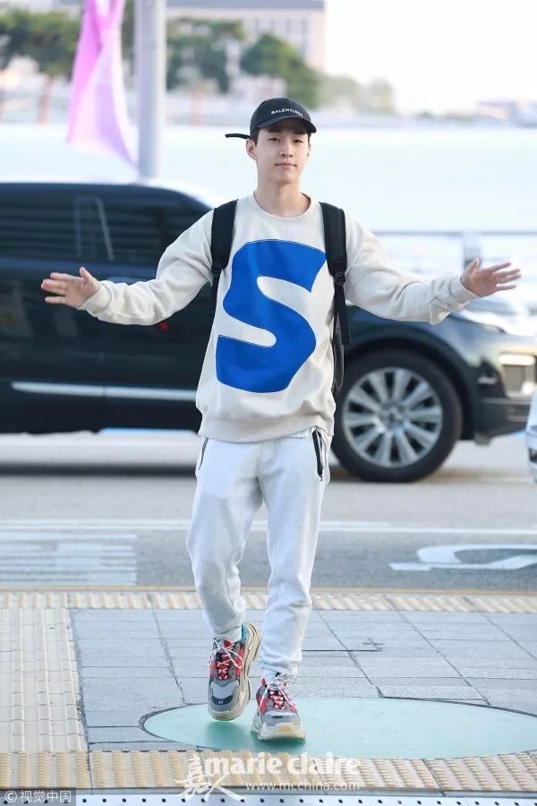 男女可穿一款超百搭老爹鞋,老爹鞋男女通用的