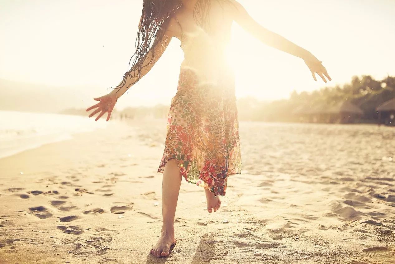 如何用佳能100d拍出来有美颜效果,canoneos100d拍出的效果