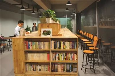 24小时、以旧换新……南京这8大特色书店,去了就不想离开