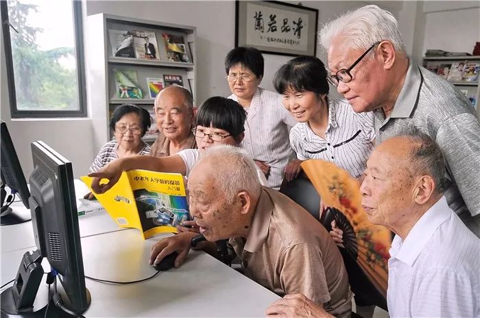 奋战100天向年度目标冲刺,奋战二十天坚决完成建设任务