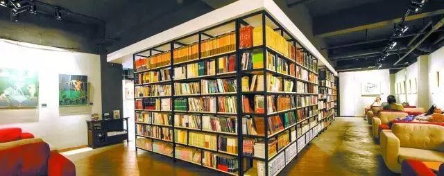 24小时、以旧换新……南京这8大特色书店,去了就不想离开