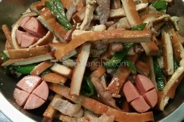 豆干炒肉片的配料,豆干炒肉的热量是多少大卡