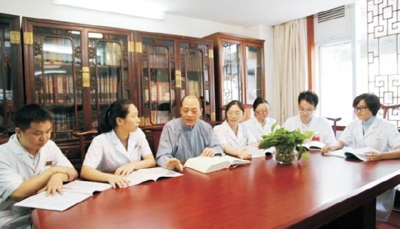 治糖尿病没有神仙药“五架马车”齐动是关键