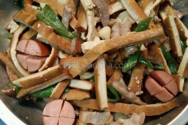 豆干炒肉片的配料,豆干炒肉的热量是多少大卡