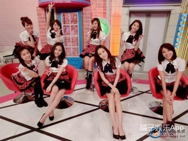 前黑涩会美眉成员大牙声援,黑涩会美眉大牙真名叫什么