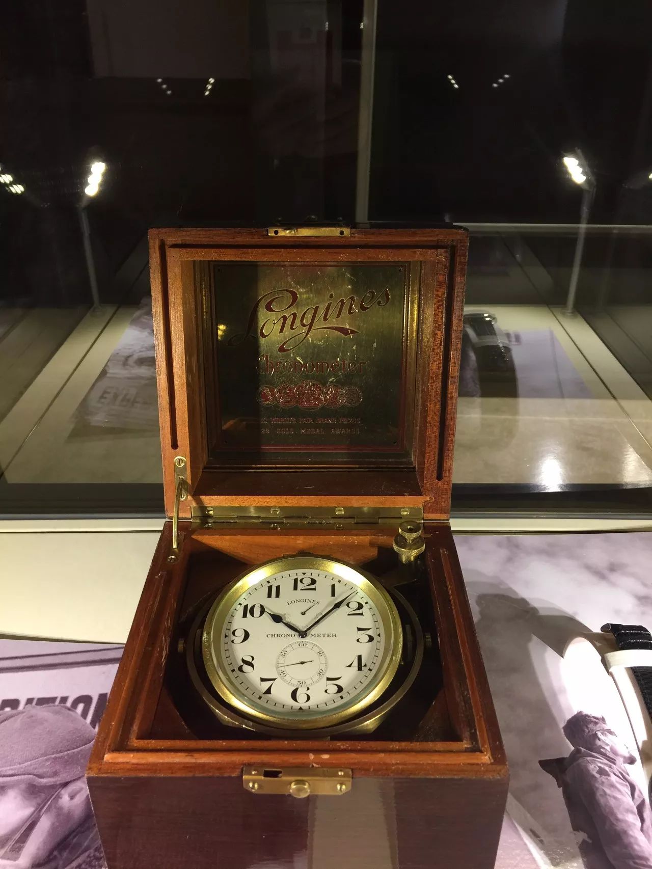 浪琴女表为什么这么贵,女生为什么要买名表