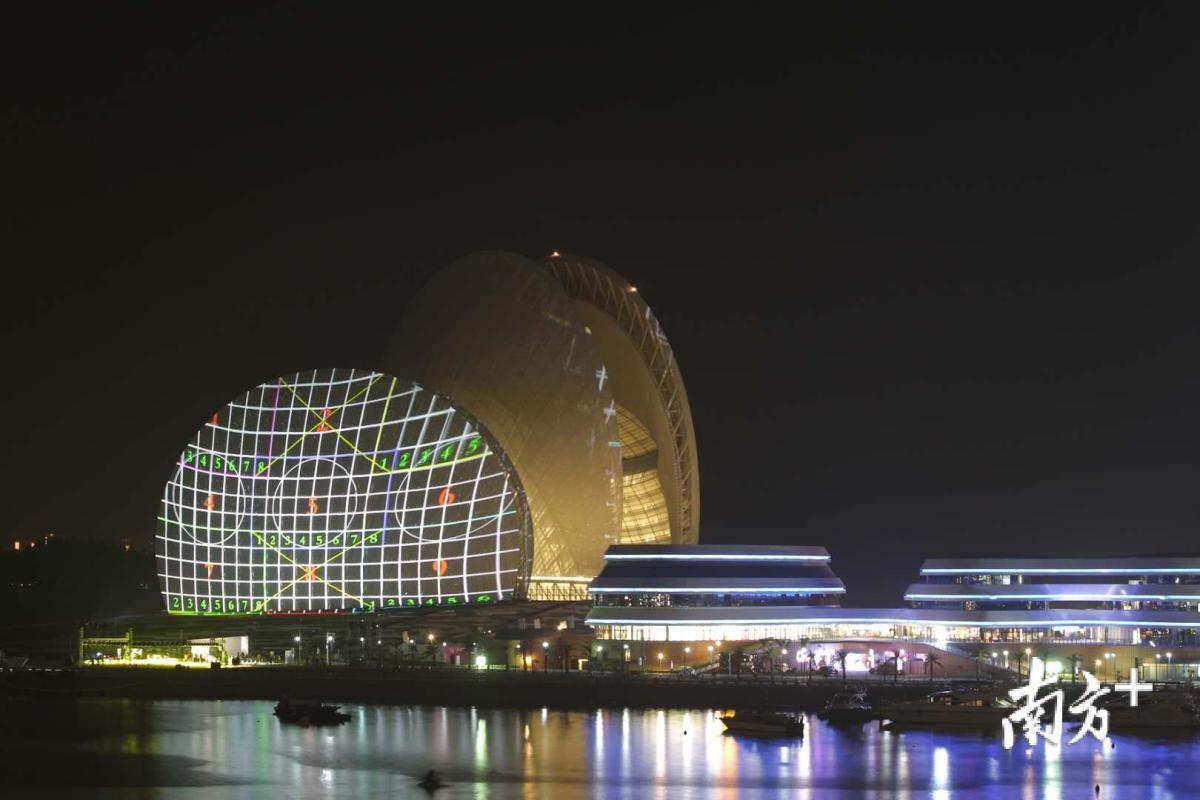 珠海日月贝每晚都有灯光秀吗,日月贝灯光秀