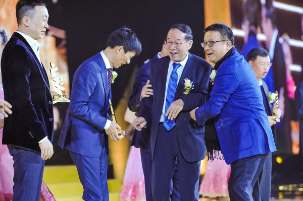 致敬致远乐居赋能!新房物业家居2017年十大CEO及百强经理人榜单重磅揭晓