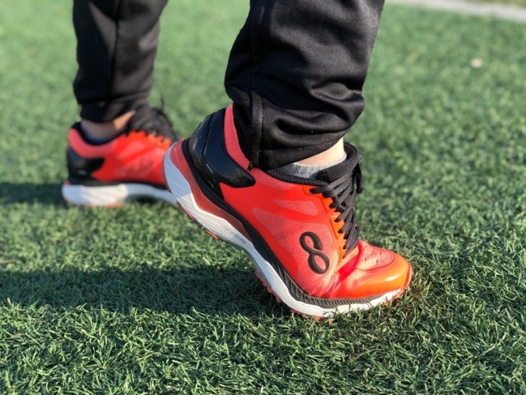 咕咚跑鞋2.0,咕咚智能跑鞋推荐