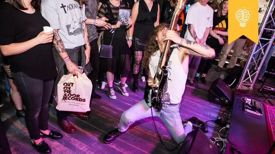 情报马雷克斯,马丁靴2019年销售