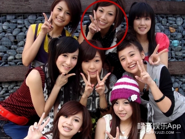 前黑涩会美眉成员大牙声援,黑涩会美眉大牙真名叫什么