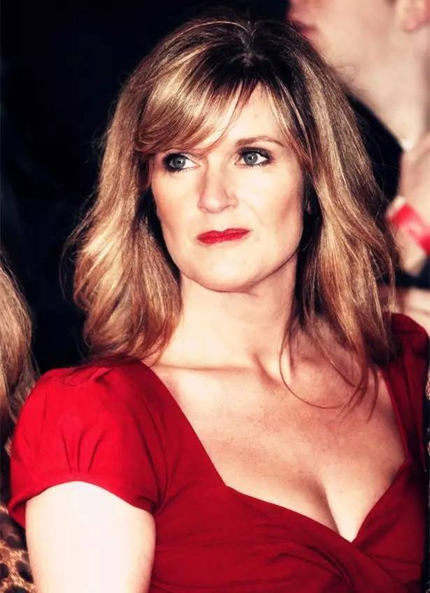 怎么把刘海变成美丽又简单的刘海,刘海怎么弄才可以变成好看的刘海