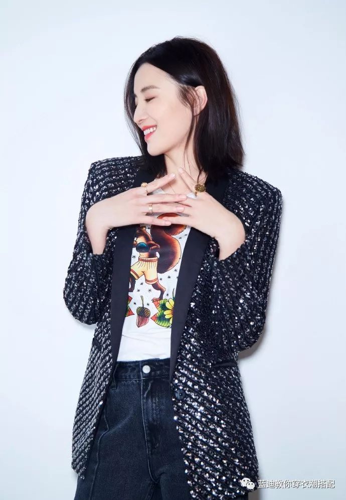 明星同款春款唐嫣日常穿搭,明星服装搭配女唐嫣