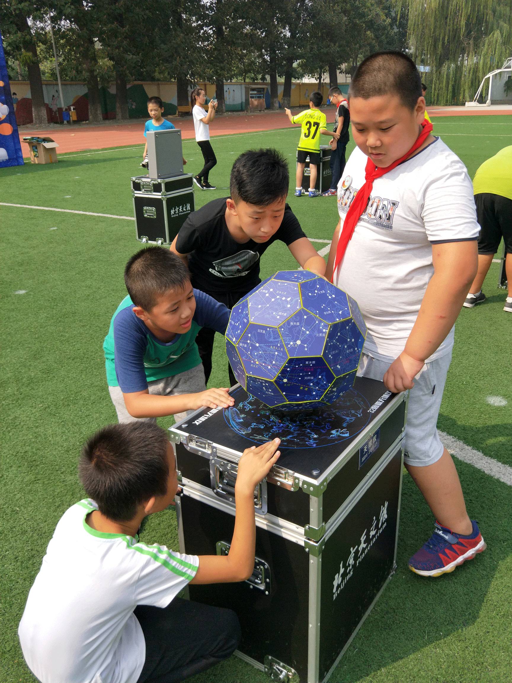 文案比不过小学生？快来房山最具人气的图书馆充充电！