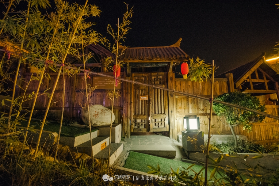 汤泉宫温泉景点,半山上泉温泉度假村
