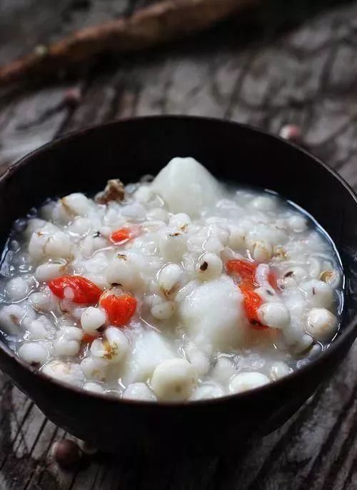 「妇联生活微课堂」蜂蜜里加点这个，快速止咳效果特别好，比吃药强多了！