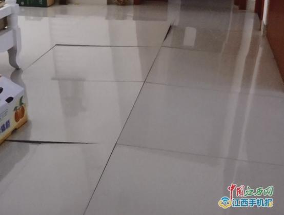 新中源瓷砖质量问题曝光,新中源瓷砖切割老坏