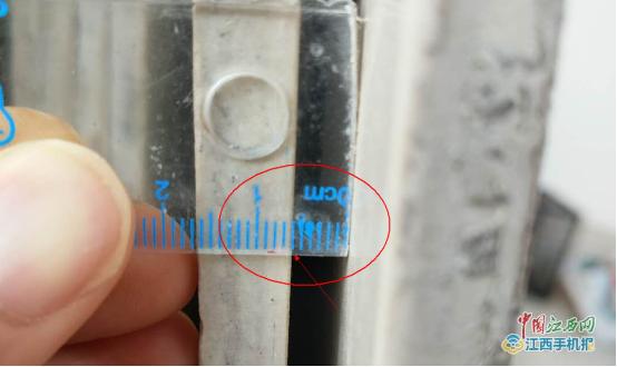 新中源瓷砖质量问题曝光,新中源瓷砖切割老坏