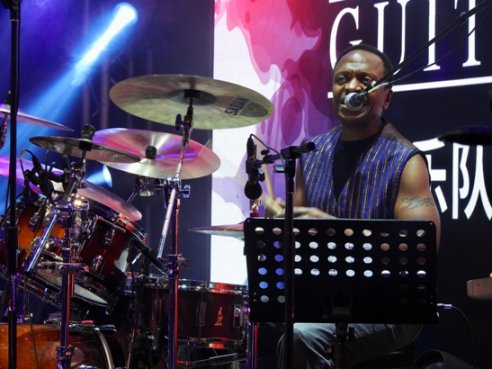 做乐队对我们而言，一直都是快乐的事-美国PRS吉他品牌创始人PaulReedSmith专访