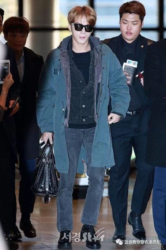 边伯贤金泰亨王嘉尔捧场blackpink,罗志祥男扮女装出席活动