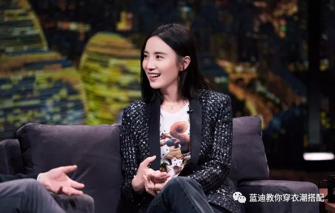 明星同款春款唐嫣日常穿搭,明星服装搭配女唐嫣