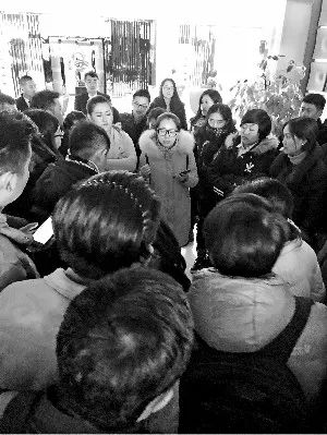 交钱就能拿学历？这些学生被坑惨了，北京巨人时代教育老板跑路