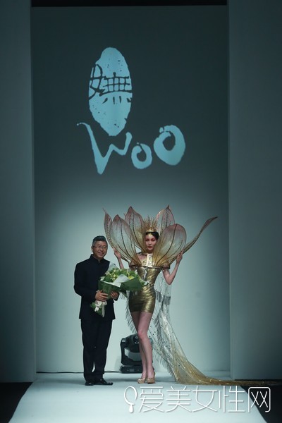 一花一世界妩WOO演绎灵动之美
