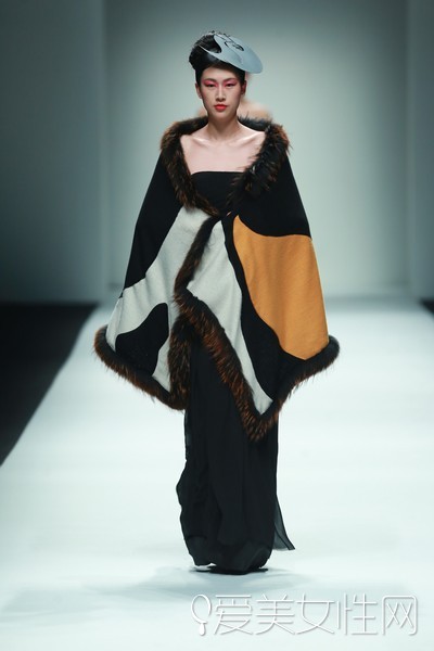 一花一世界妩WOO演绎灵动之美