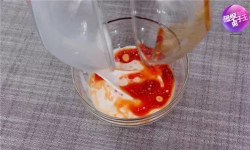 帆布鞋胶水氧化发黄怎么变白,帆布鞋底子发黄怎么变白