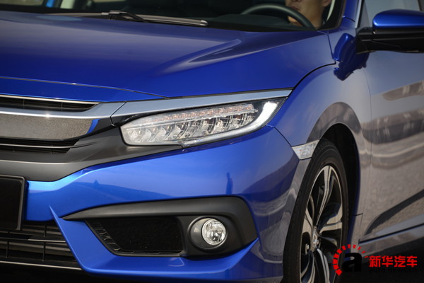 本田十代思域下雨天试驾,东风本田第十代思域试驾