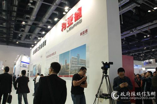 利亚德全彩led拼接屏,利亚德室内led显示屏规格