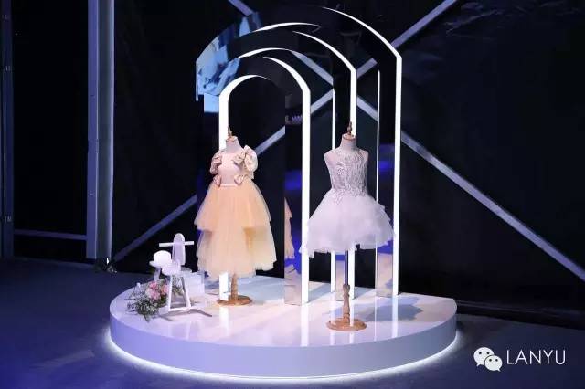 兰玉婚纱走秀,兰玉婚纱上海大秀