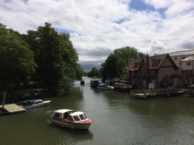 【已完结】英格兰苏格兰18日游记——美景、历史、足球、文化全体验（含挡风玻璃损坏以及车胎被扎处理经过）