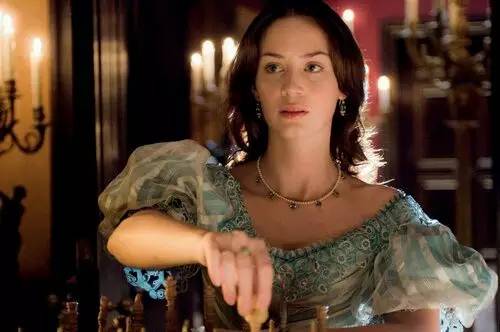 女王or王妃,窥探她们的皇室情缘